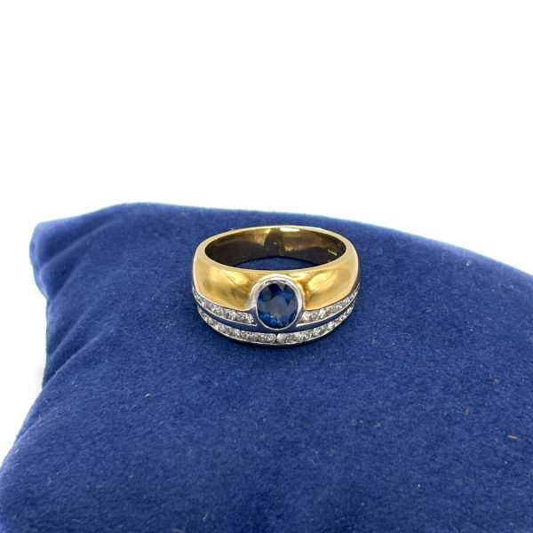 Anello Giollaro in Oro Giallo e Bianco 18 kt con Zaffiro e Diamanti